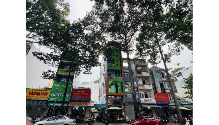 ***GIẢM 3 TỶ -Nhà Góc 2 Mặt Tiền Ngô Gia Tự , Phường 3, Quận 10.